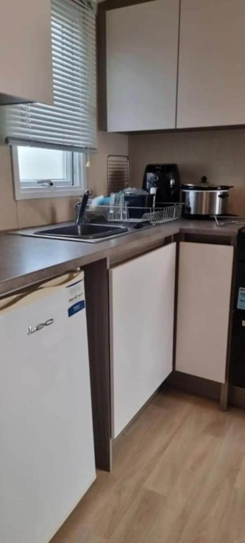 Lido Beach Caravan Prestatyn Luaran gambar