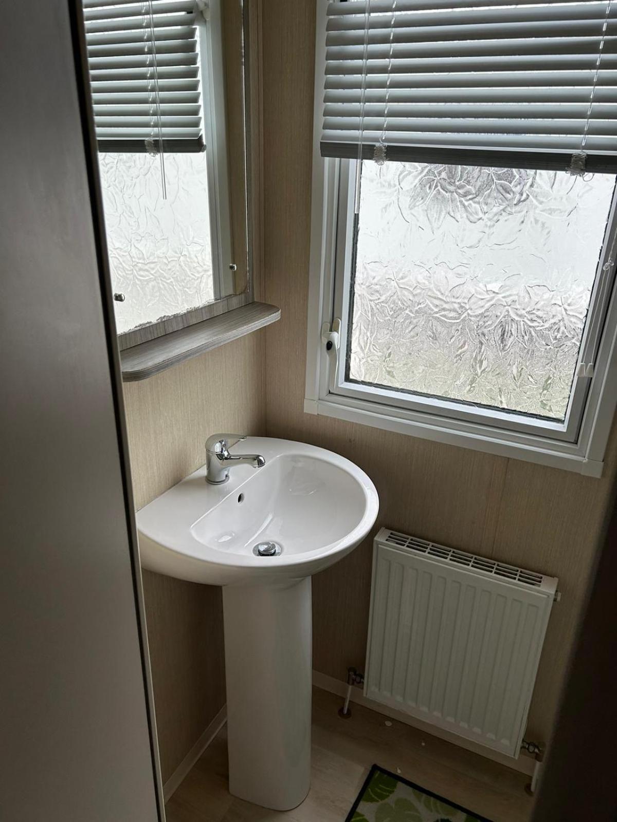 Lido Beach Caravan Prestatyn Luaran gambar